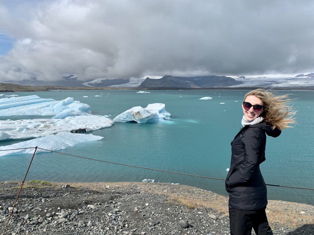 Jökulsárlón 64°04ʹ13ʺN 16°12ʹ42ʺW in: Living with water